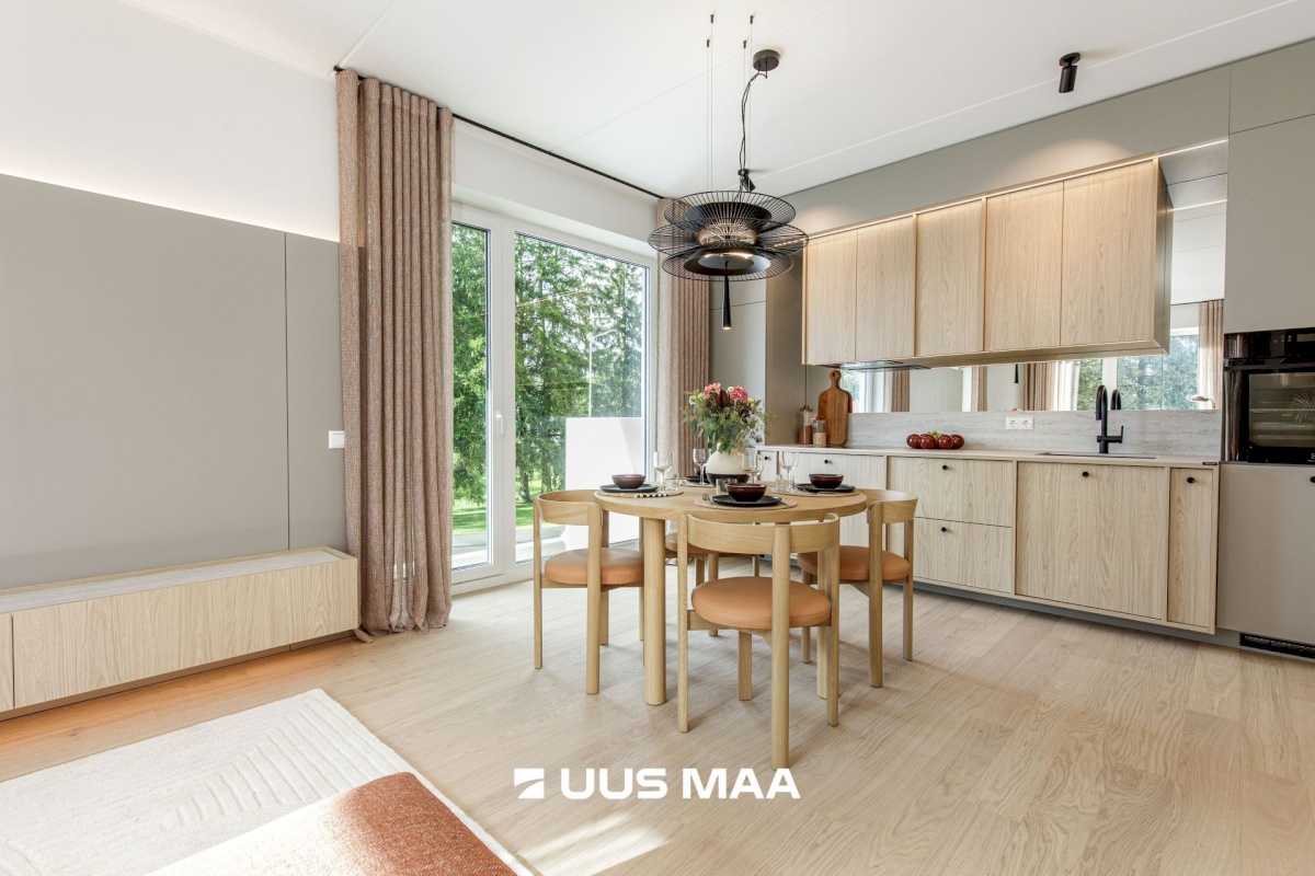 Saue vald, Saue linn, Keskuse 1/1-4