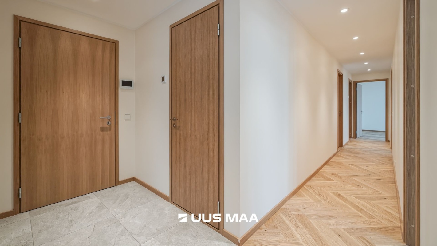 Tallinn, Nõmme linnaosa, Pääsküla, Vabaduse pst 170-9