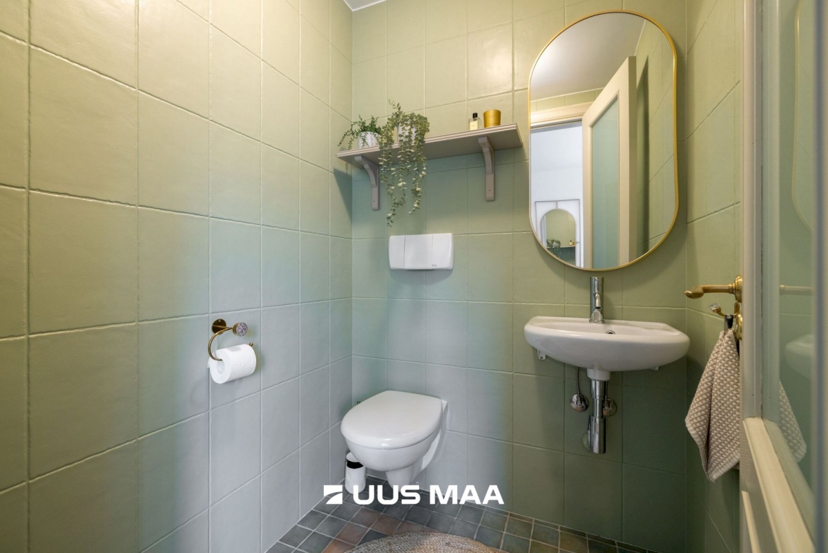 Tallinn, Kesklinna linnaosa, Vanalinna, Rüütli 13