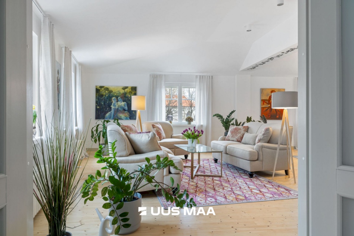 Tallinn, Kesklinna linnaosa, Vanalinna, Rüütli 13