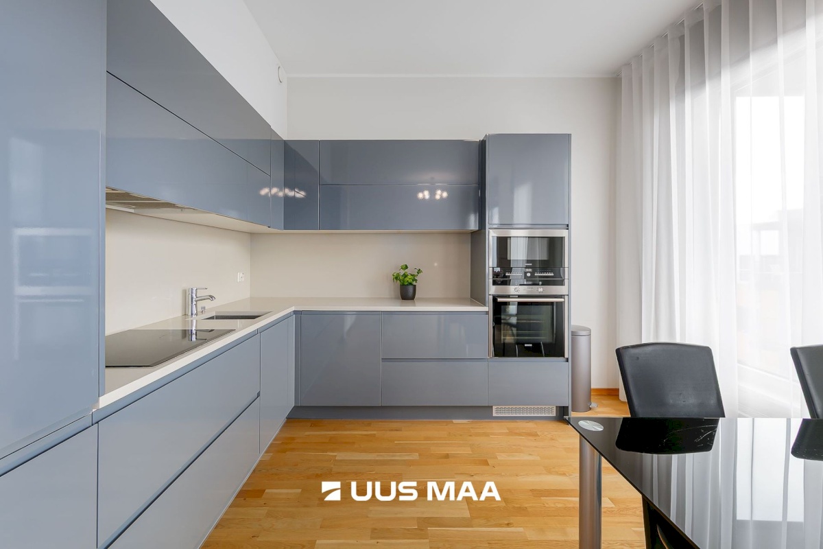 Tallinn, Kesklinna linnaosa, Hobujaama 10