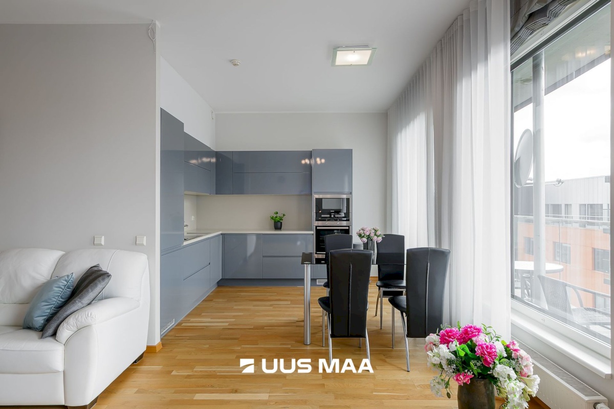 Tallinn, Kesklinna linnaosa, Hobujaama 10