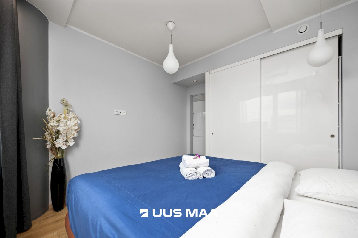 Tallinn, Kesklinna linnaosa, Viru Väljak 6