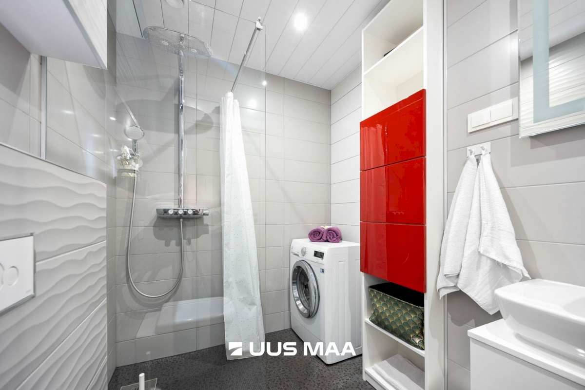 Tallinn, Kesklinna linnaosa, Viru Väljak 6