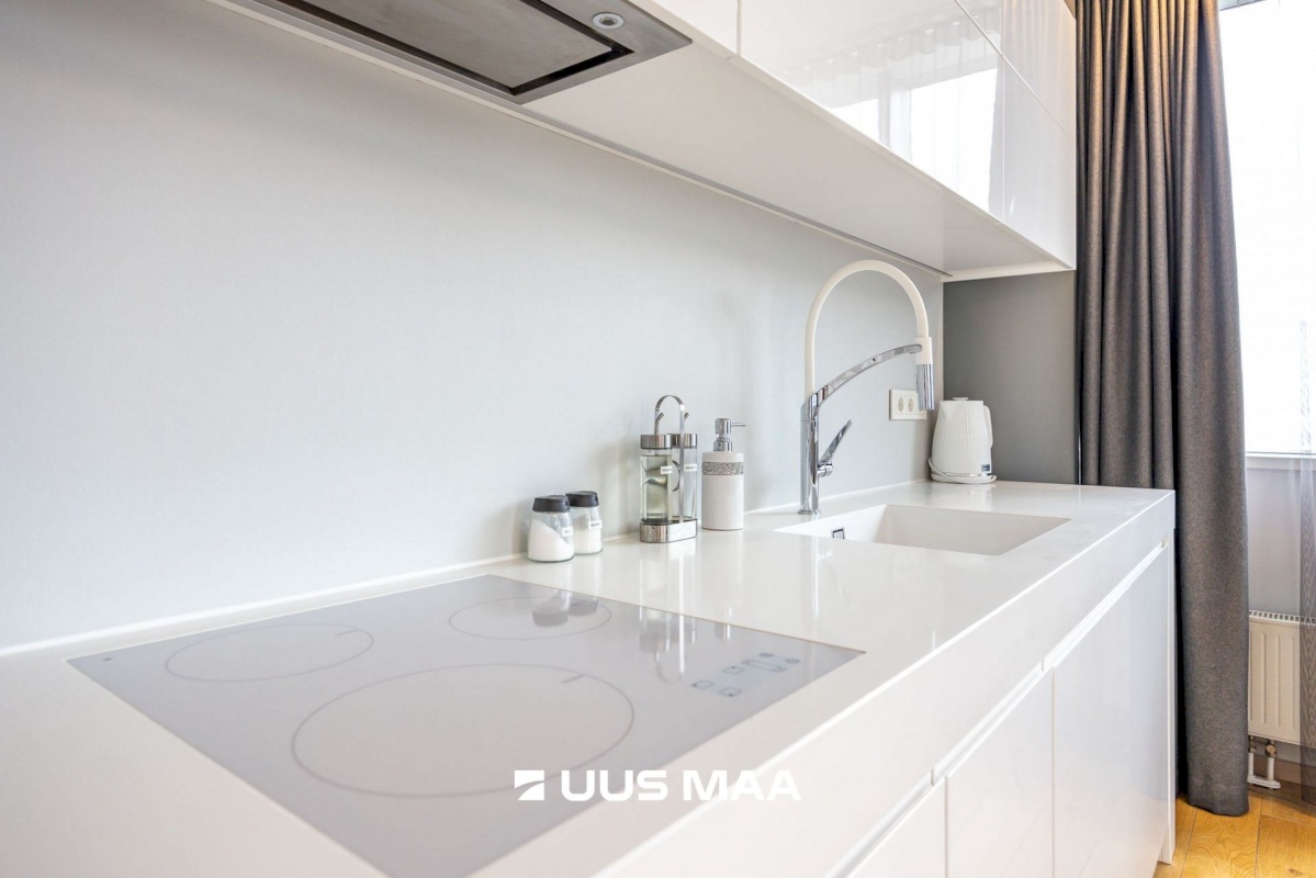 Tallinn, Kesklinna linnaosa, Viru Väljak 6