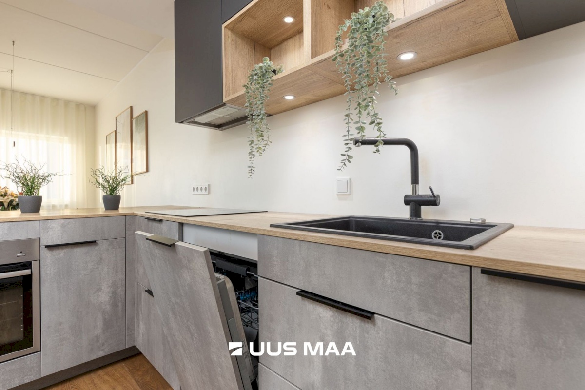 Tallinn, Kesklinna linnaosa, Kadriorg, Filmi 7