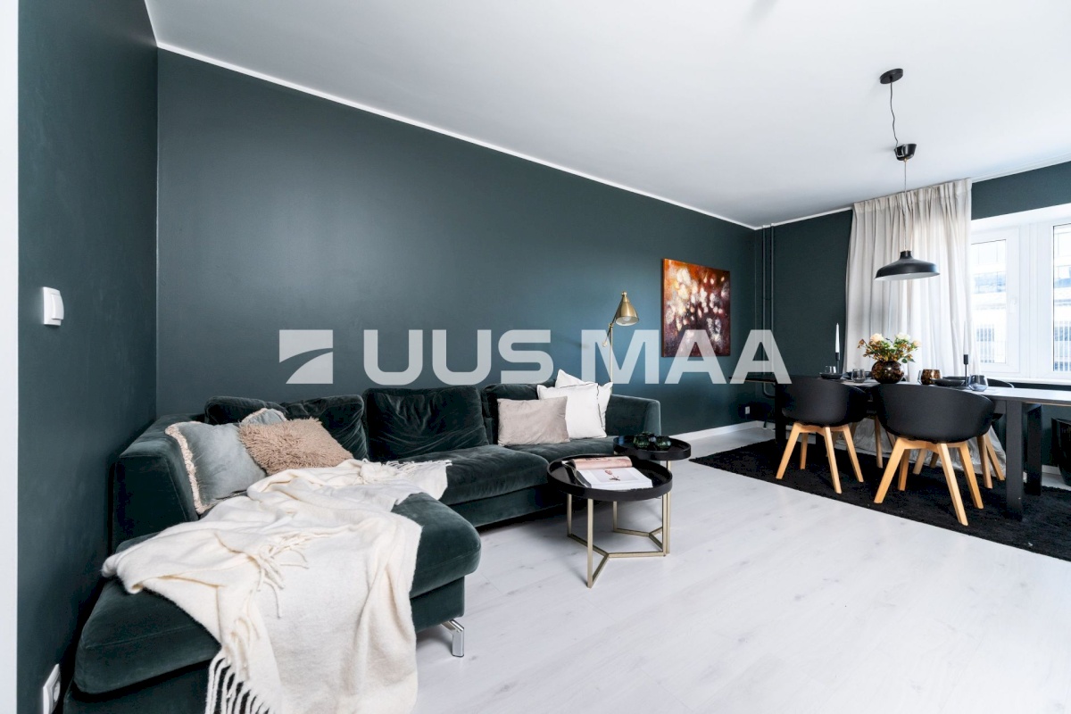 Tallinn, Kesklinna linnaosa, Pärnu mnt 106