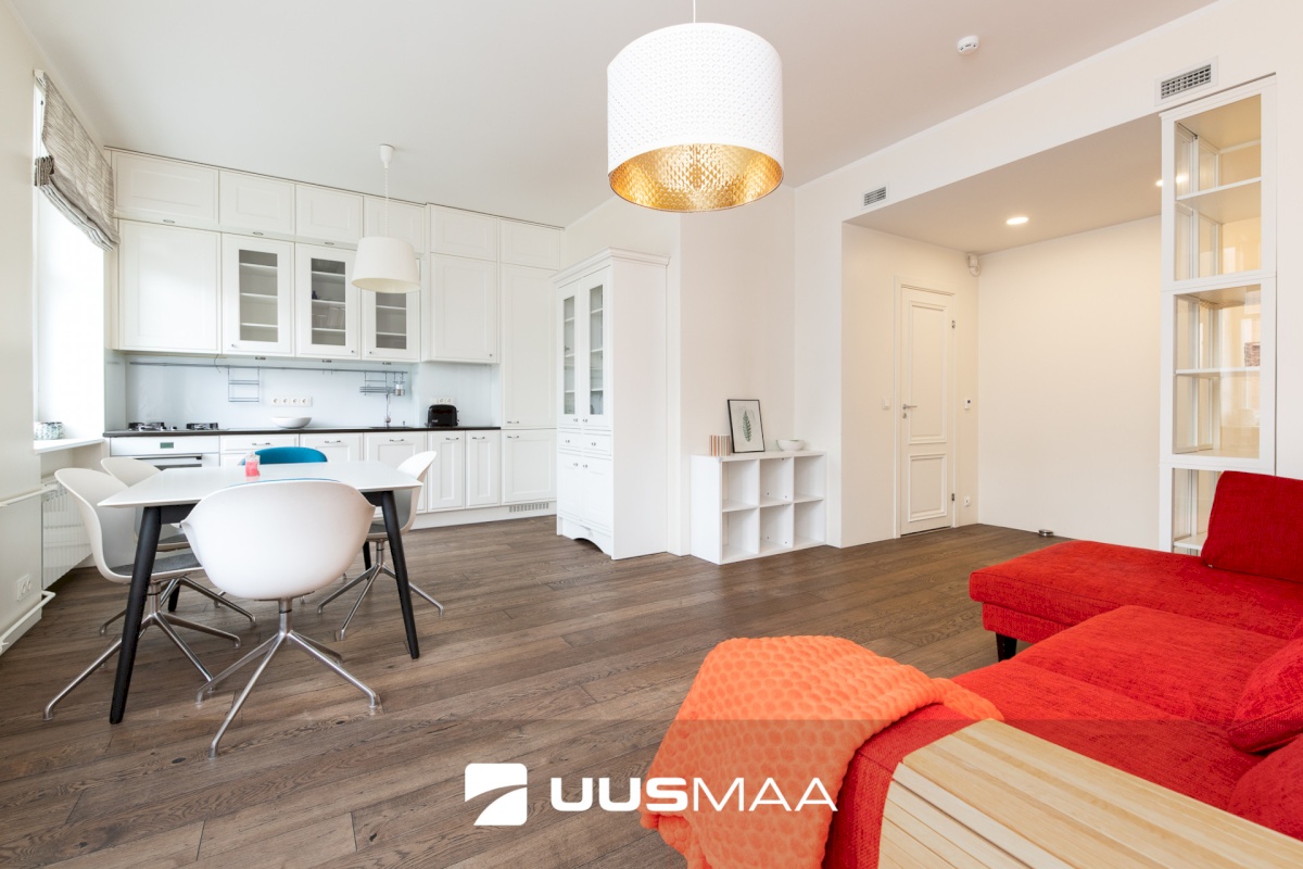 Tallinn, Kesklinna linnaosa, Kompassi, V. Reimani 3