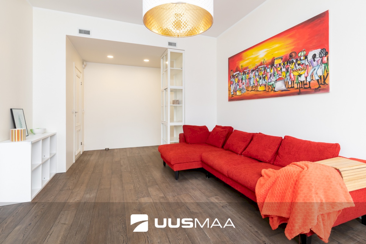 Tallinn, Kesklinna linnaosa, Kompassi, V. Reimani 3