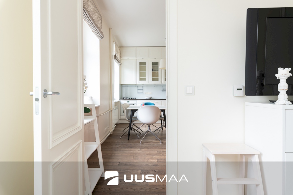 Tallinn, Kesklinna linnaosa, Kompassi, V. Reimani 3