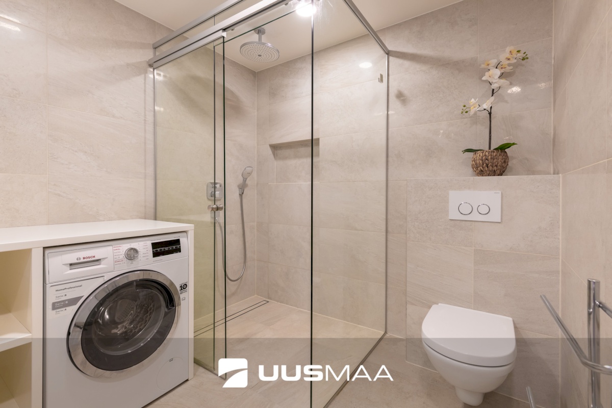 Tallinn, Kesklinna linnaosa, Kompassi, V. Reimani 3