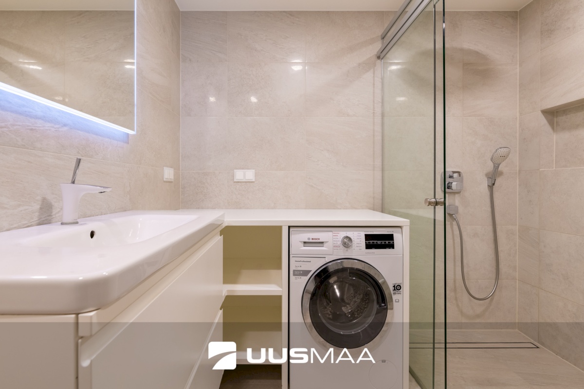 Tallinn, Kesklinna linnaosa, Kompassi, V. Reimani 3