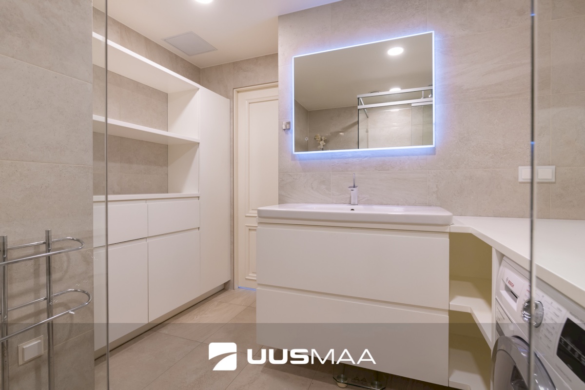 Tallinn, Kesklinna linnaosa, Kompassi, V. Reimani 3