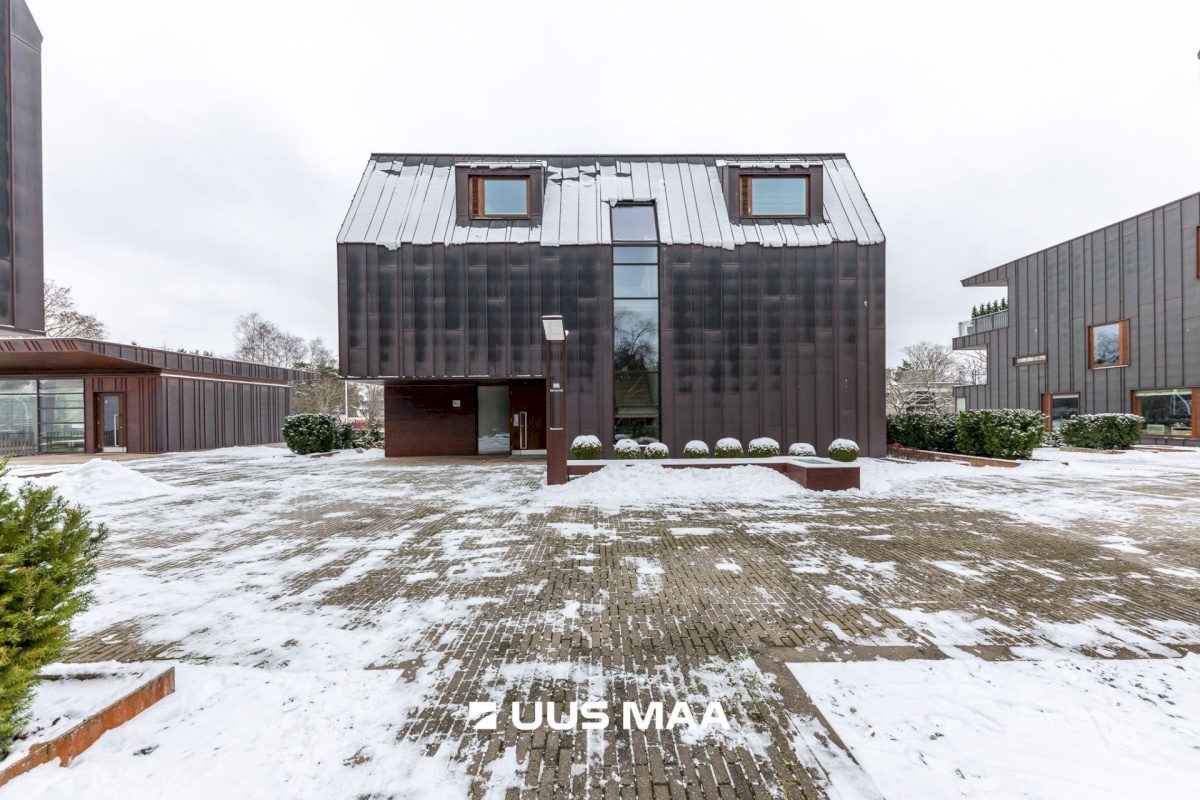 Tallinn, Nõmme linnaosa, Hiiu, Hiiu-Suurtüki 4/4