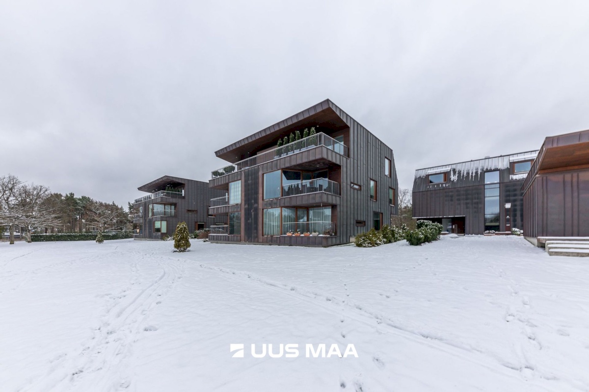 Tallinn, Nõmme linnaosa, Hiiu, Hiiu-Suurtüki 4/4