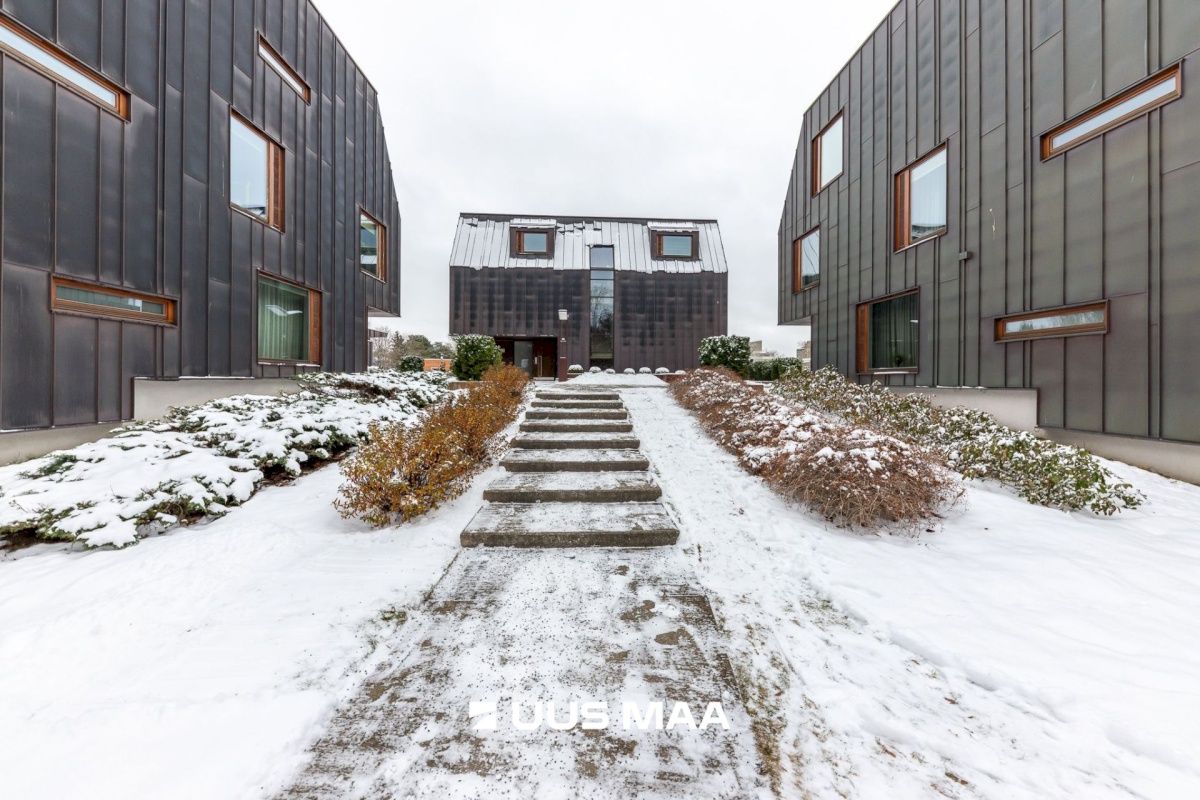 Tallinn, Nõmme linnaosa, Hiiu, Hiiu-Suurtüki 4/4