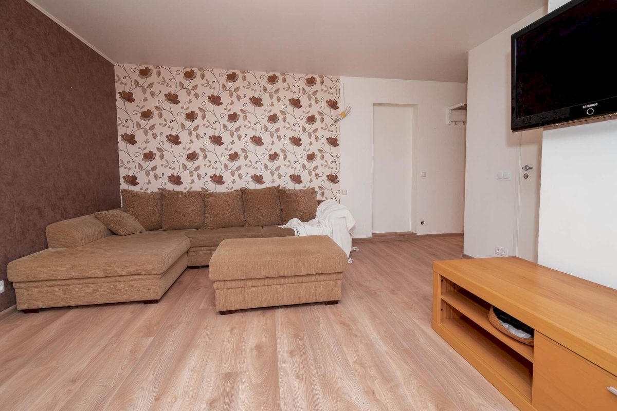 Tallinn, Lasnamäe linnaosa, Lasnamäe tn 38