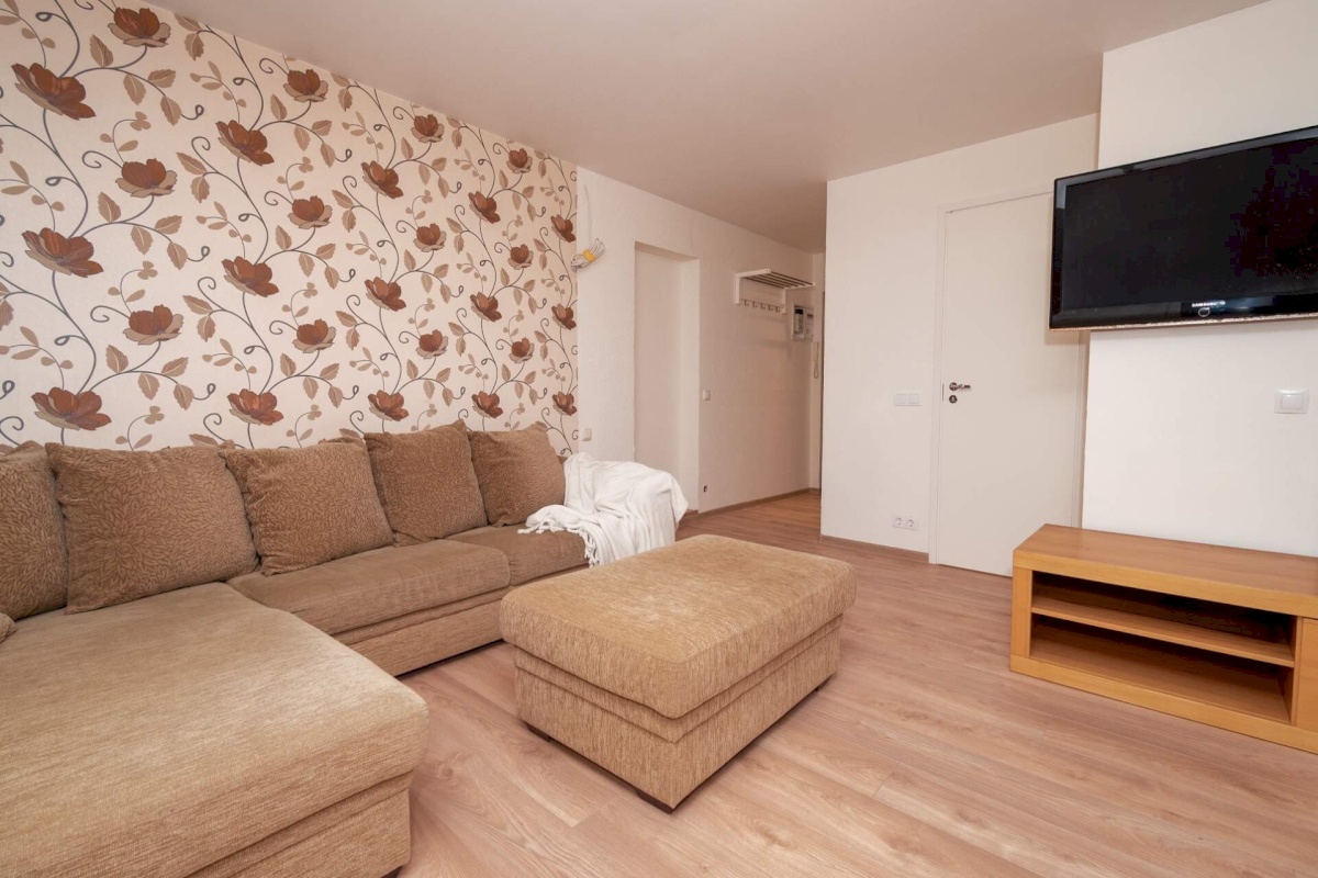 Tallinn, Lasnamäe linnaosa, Lasnamäe tn 38