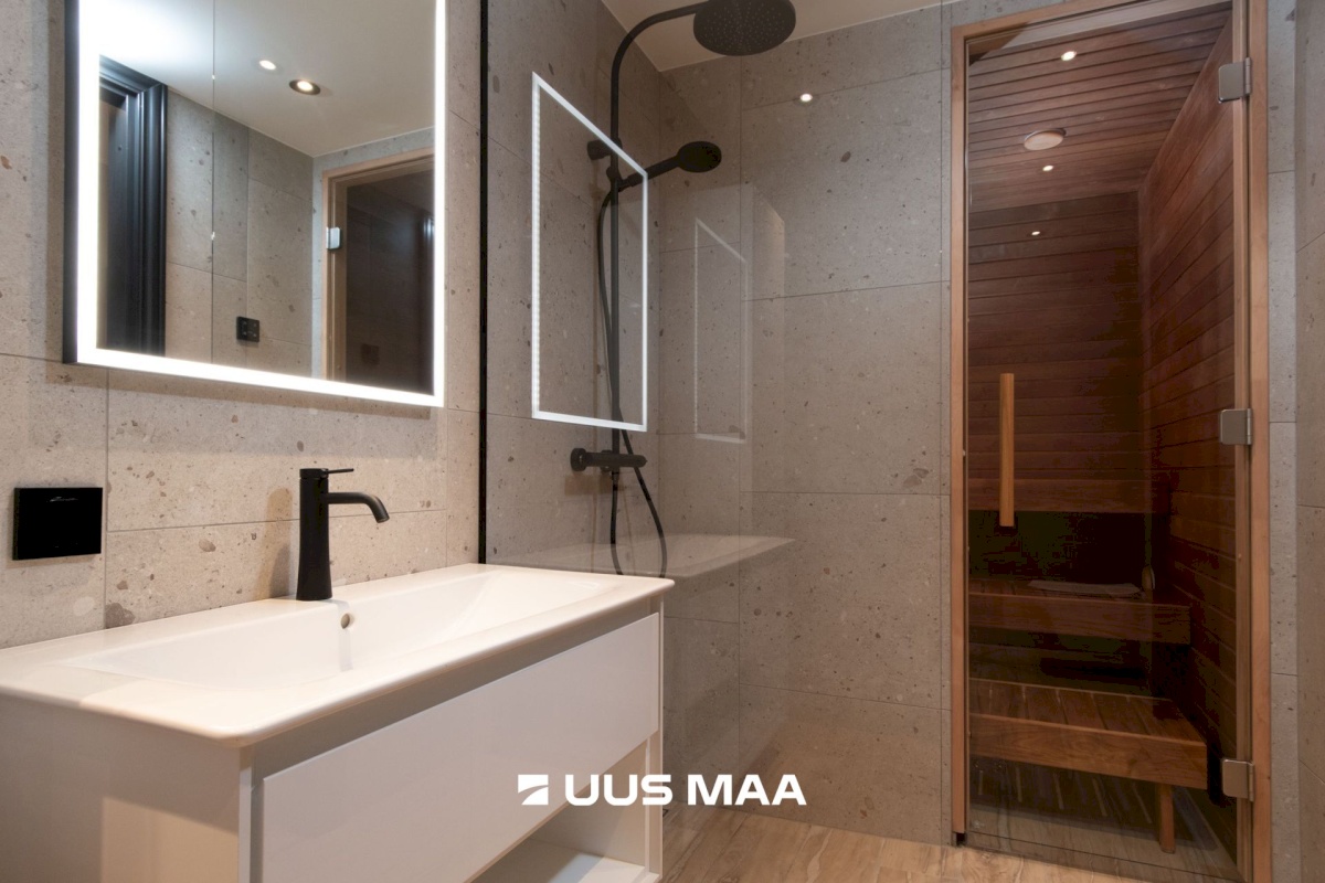 Tallinn, Nõmme linnaosa, Pärnu mnt 328