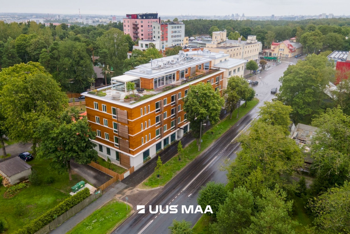 Tallinn, Nõmme linnaosa, Pärnu mnt 328