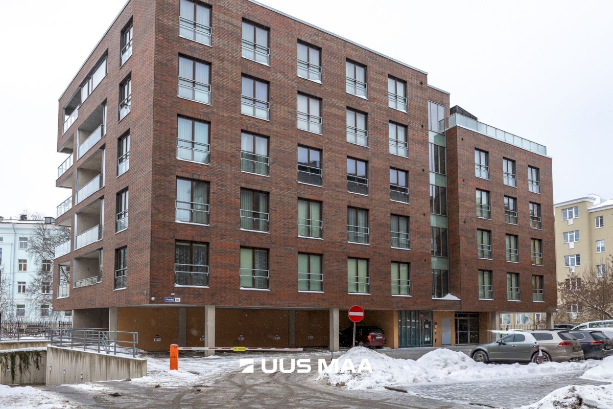 Tallinn, Kesklinna linnaosa, Pronksi 6a