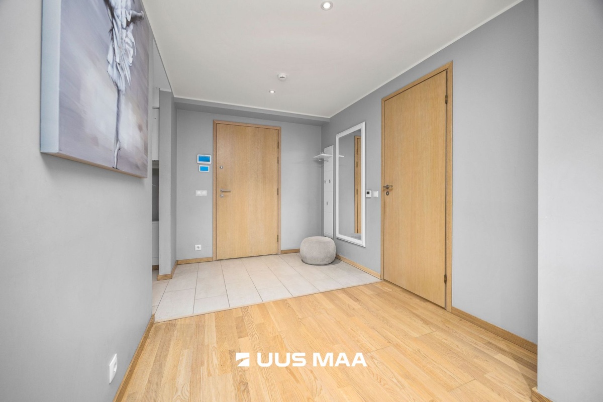 Tallinn, Kesklinna linnaosa, Pronksi 6a