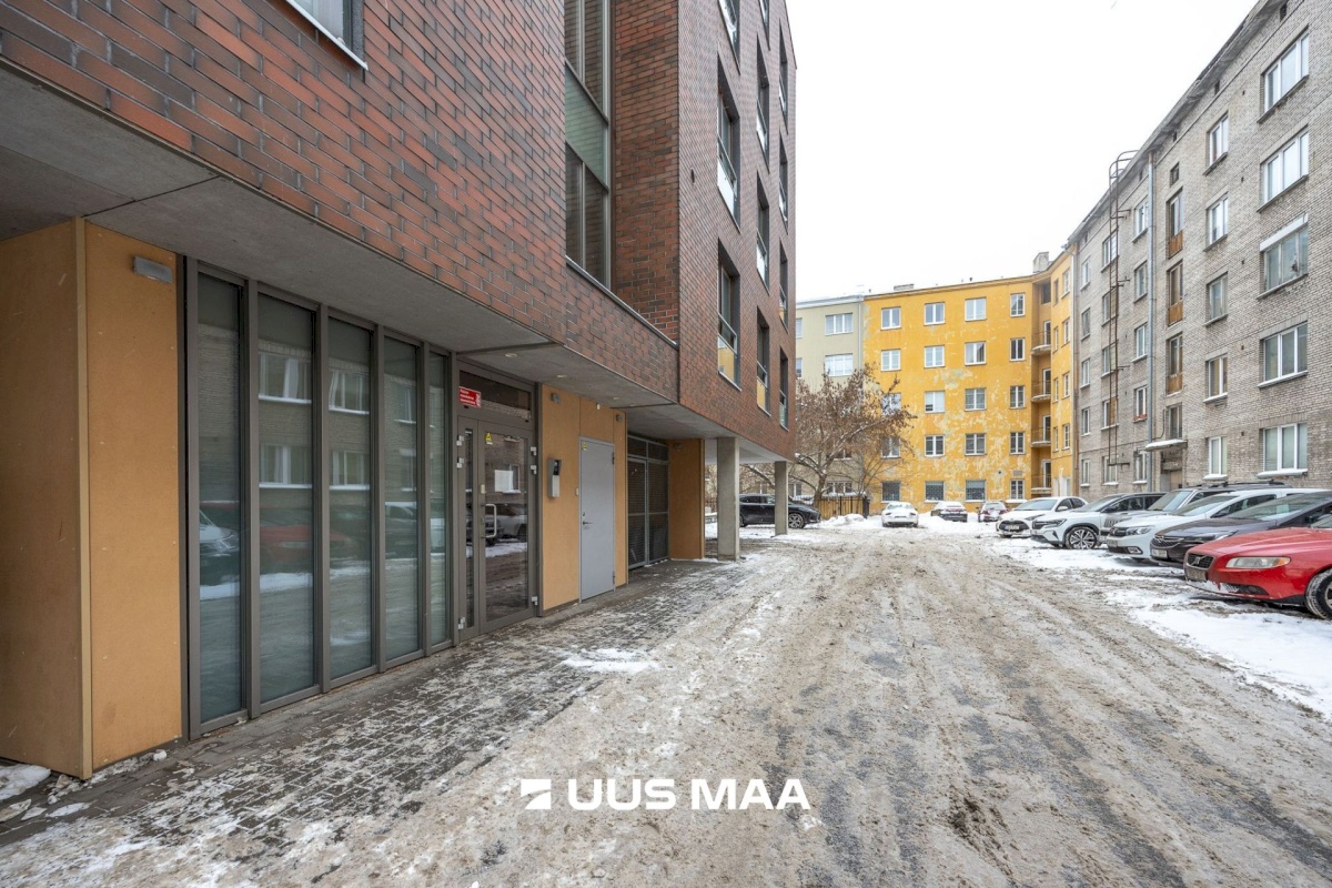 Tallinn, Kesklinna linnaosa, Pronksi 6a