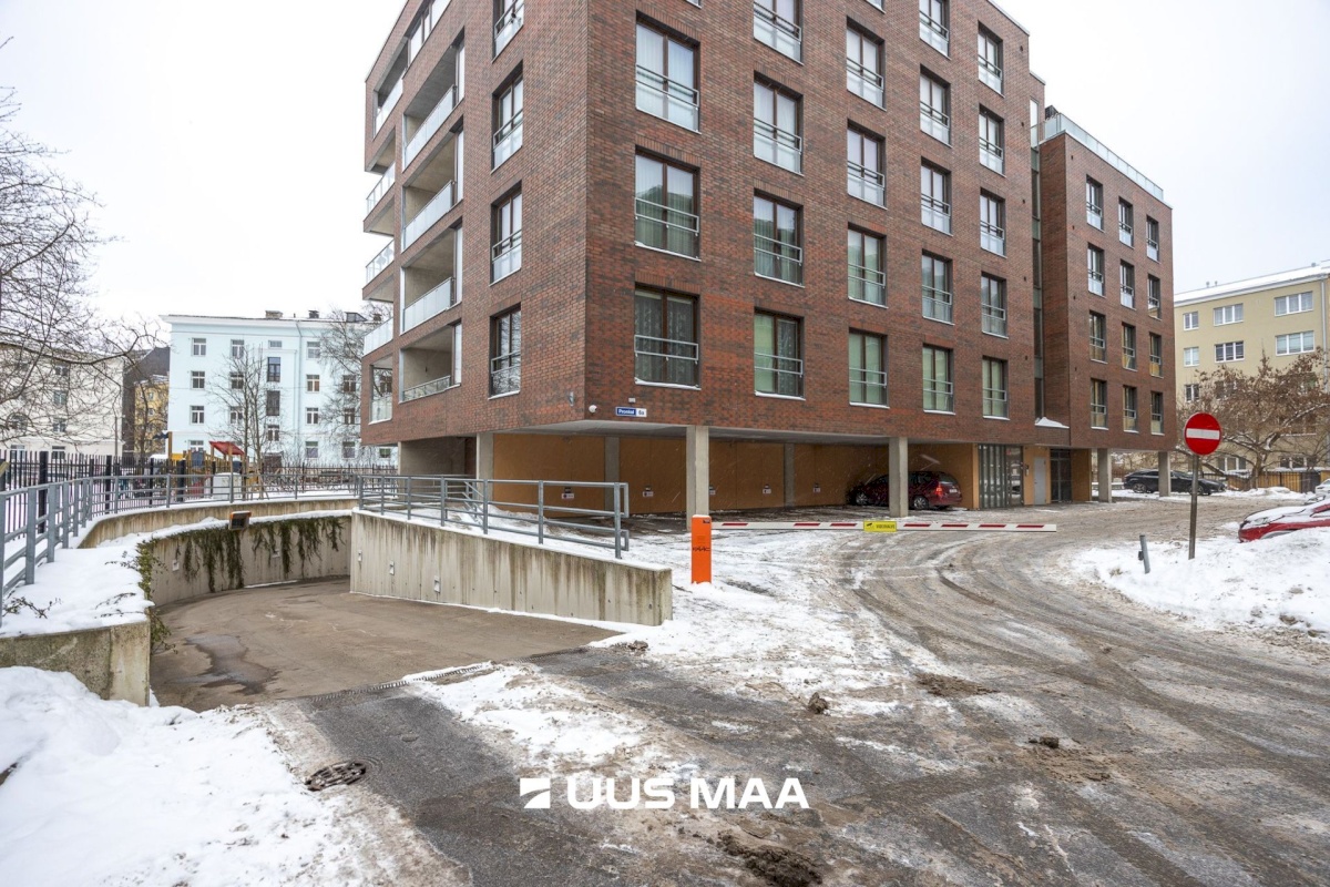 Tallinn, Kesklinna linnaosa, Pronksi 6a