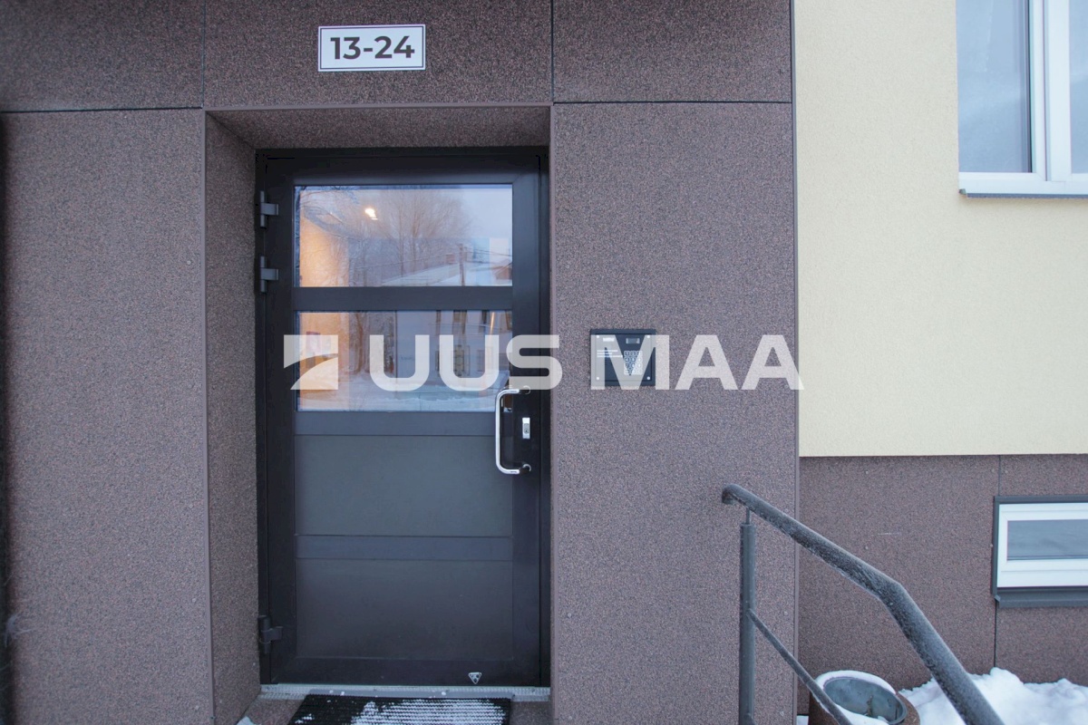 Tori vald, Sindi linn, Jaama tn 6