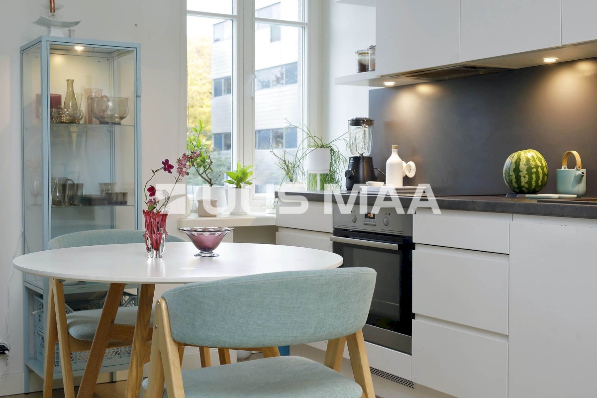 Tallinn, Kesklinna linnaosa, Kadriorg, Raua 65