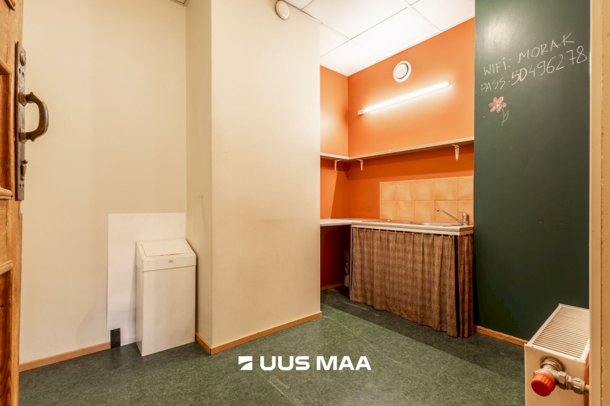 Tallinn, Kesklinna linnaosa, Kadriorg, Poska 51a/1