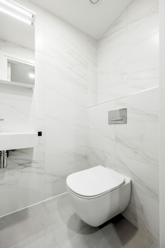 Rae vald, Peetri alevik, Järvepõllu tee 1