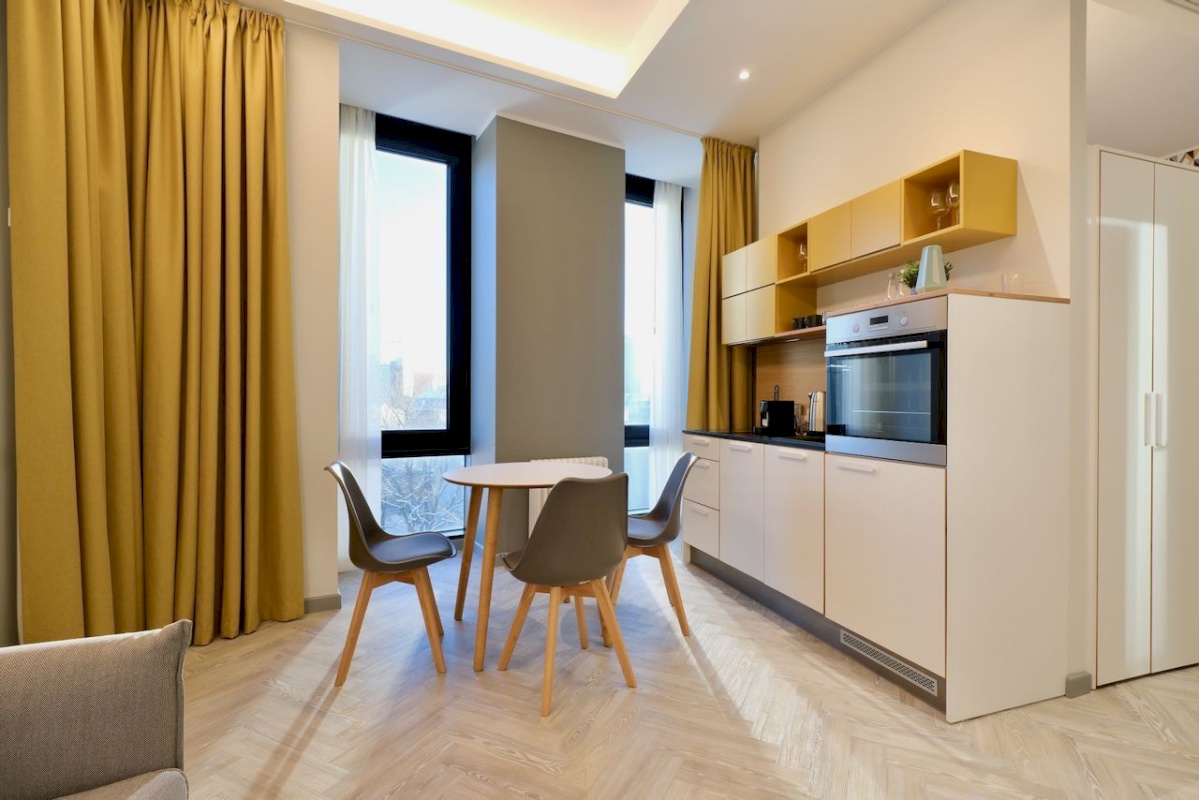 Tallinn, Kesklinna linnaosa, Südalinn, Pärnu mnt 17