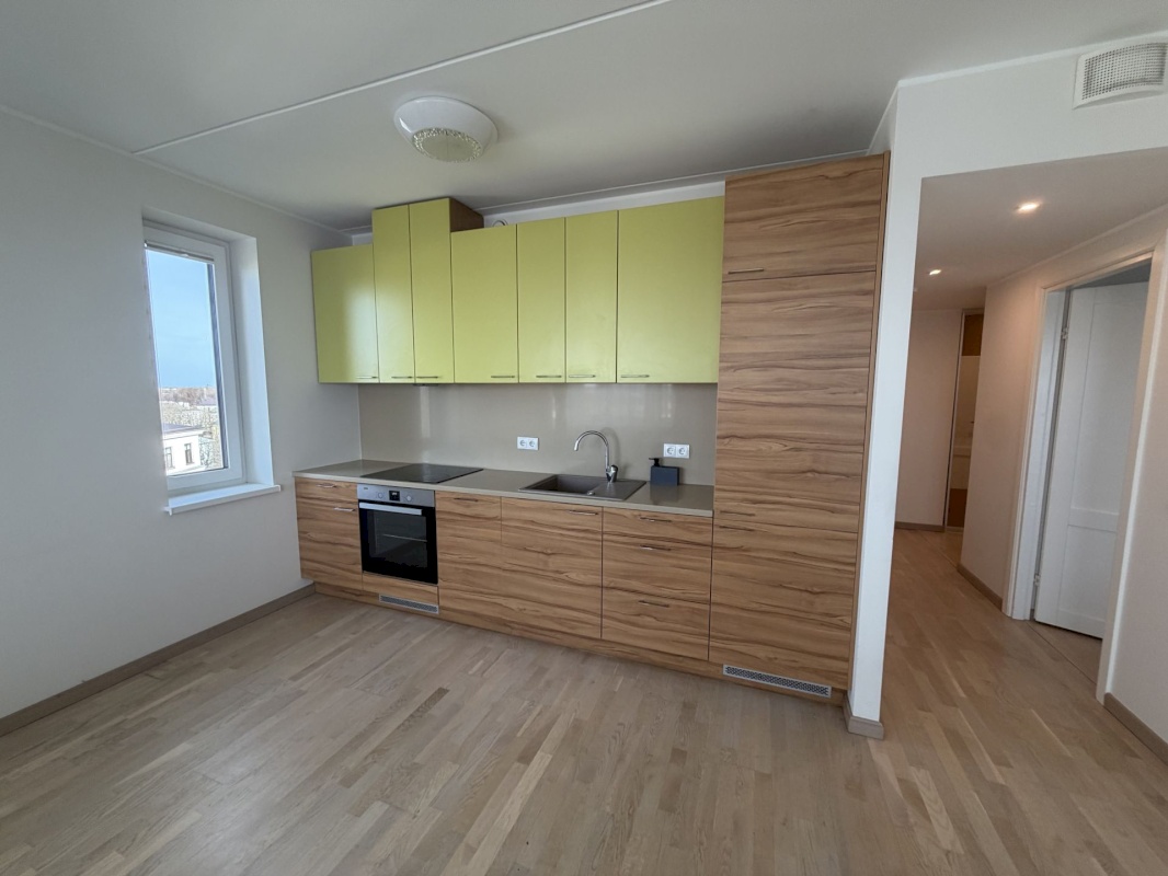 Tallinn, Põhja-Tallinna linnaosa, Madala 16