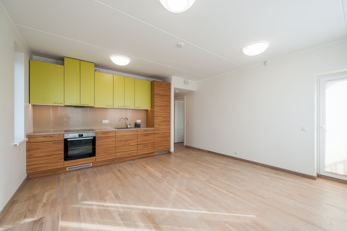 Tallinn, Põhja-Tallinna linnaosa, Madala 16