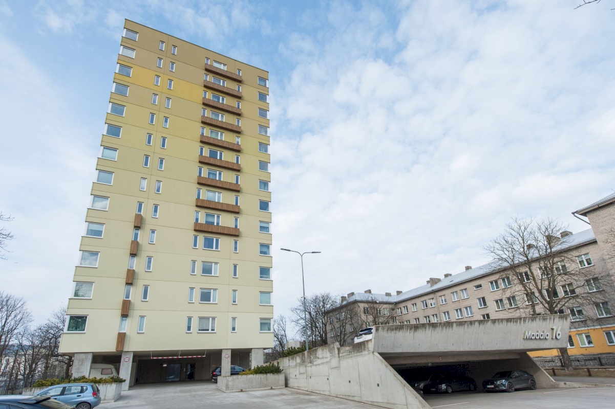 Tallinn, Põhja-Tallinna linnaosa, Madala 16