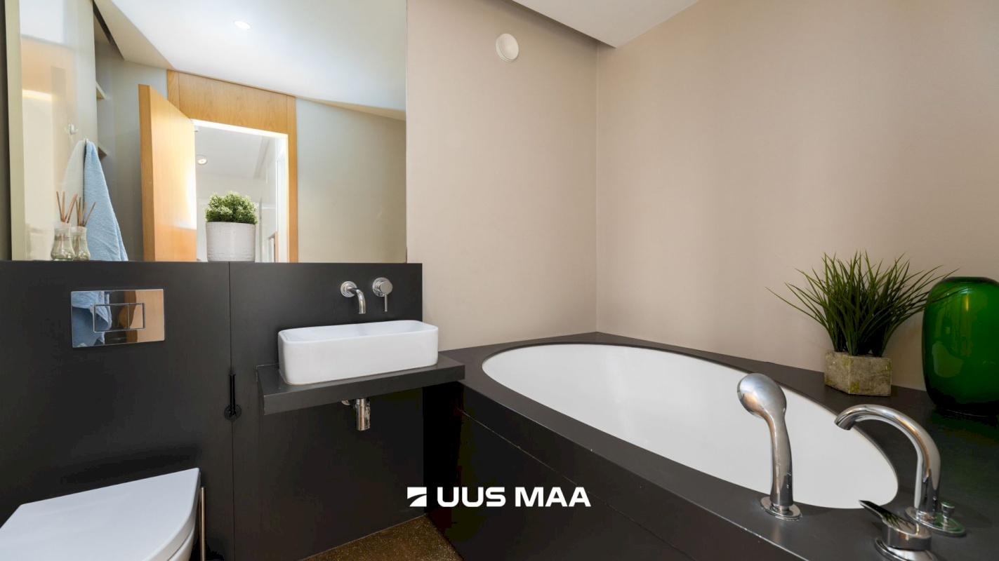 Tallinn, Kesklinna linnaosa, Raua, Vase tn 10