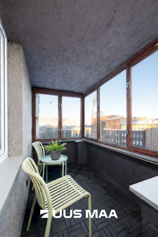 Tallinn, Kesklinna linnaosa, Kompassi, Pronksi 6