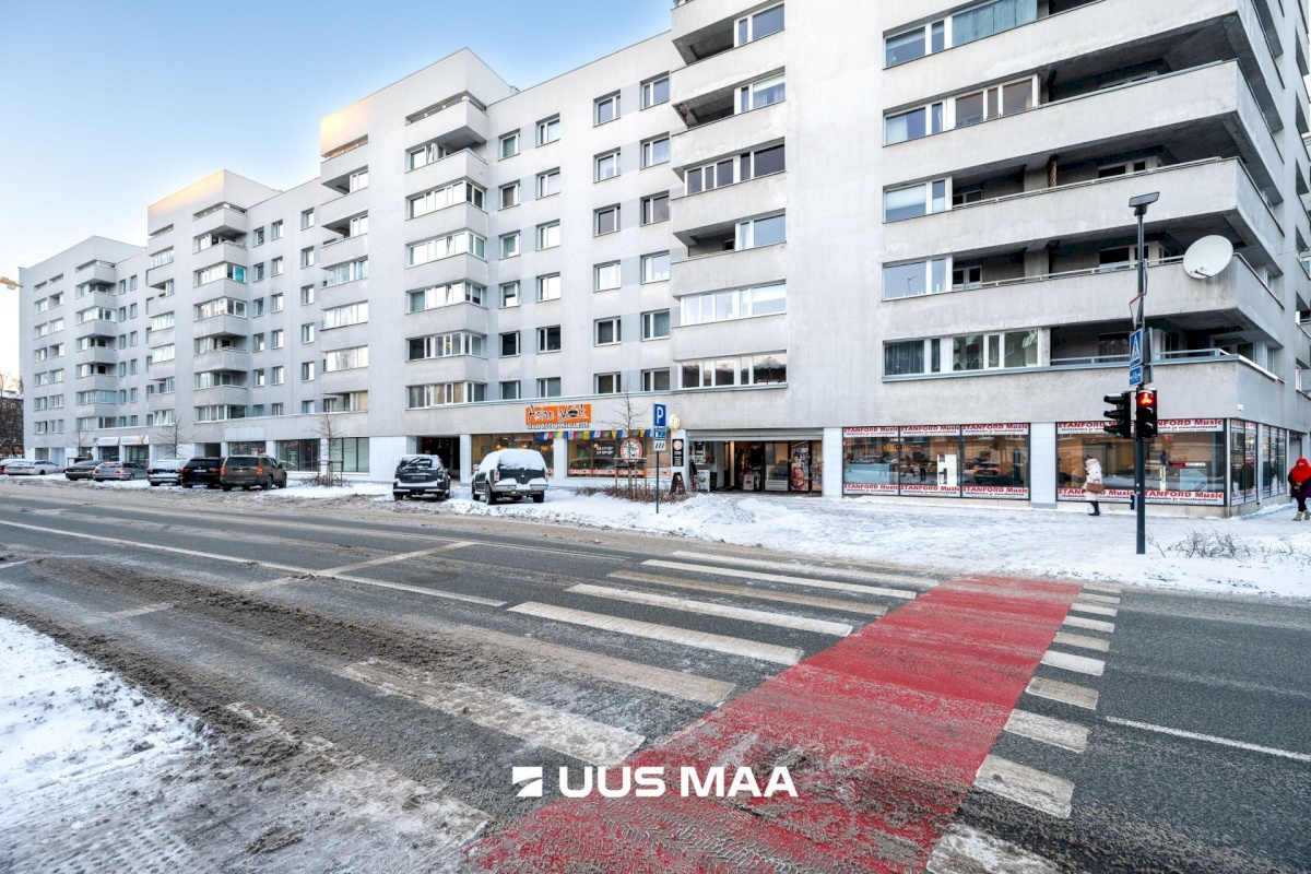 Tallinn, Kesklinna linnaosa, Kompassi, Pronksi 6