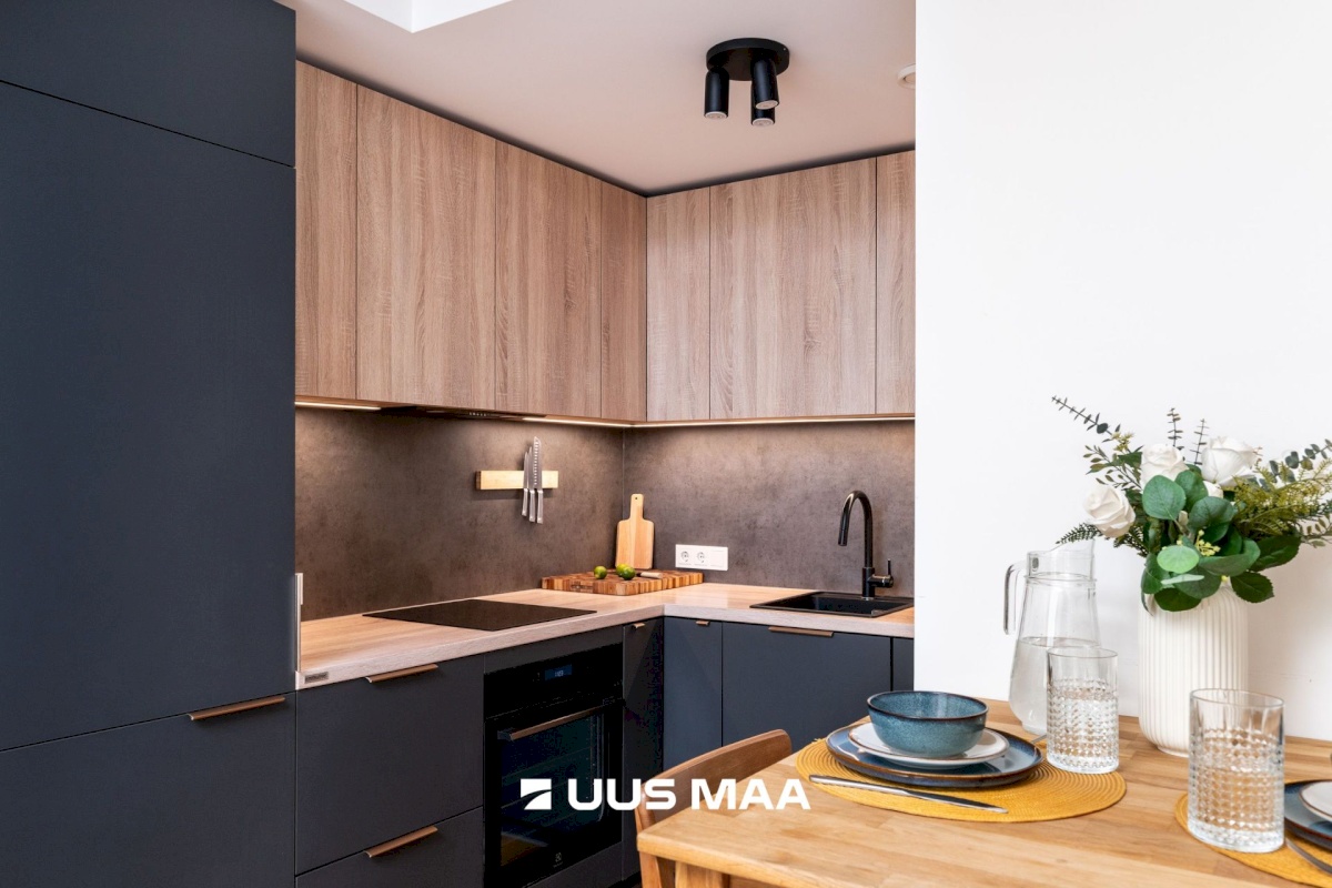 Tallinn, Mustamäe linnaosa, Kadaka, Aiandi 7/1