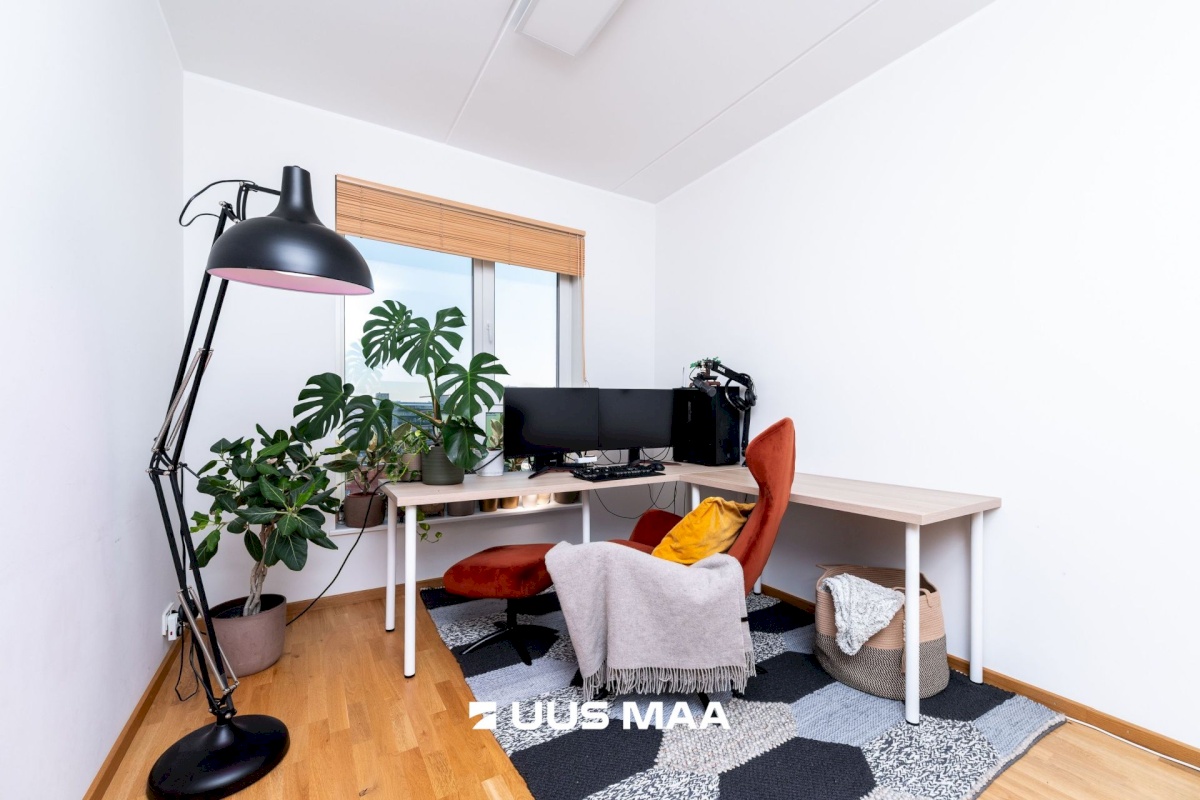 Tallinn, Mustamäe linnaosa, Kadaka, Aiandi 7/1