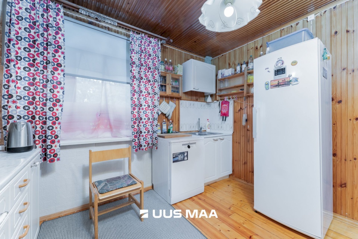 Põhja-Pärnumaa vald, Vändra alev, Posti 6