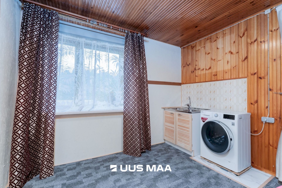 Põhja-Pärnumaa vald, Vändra alev, Posti 6