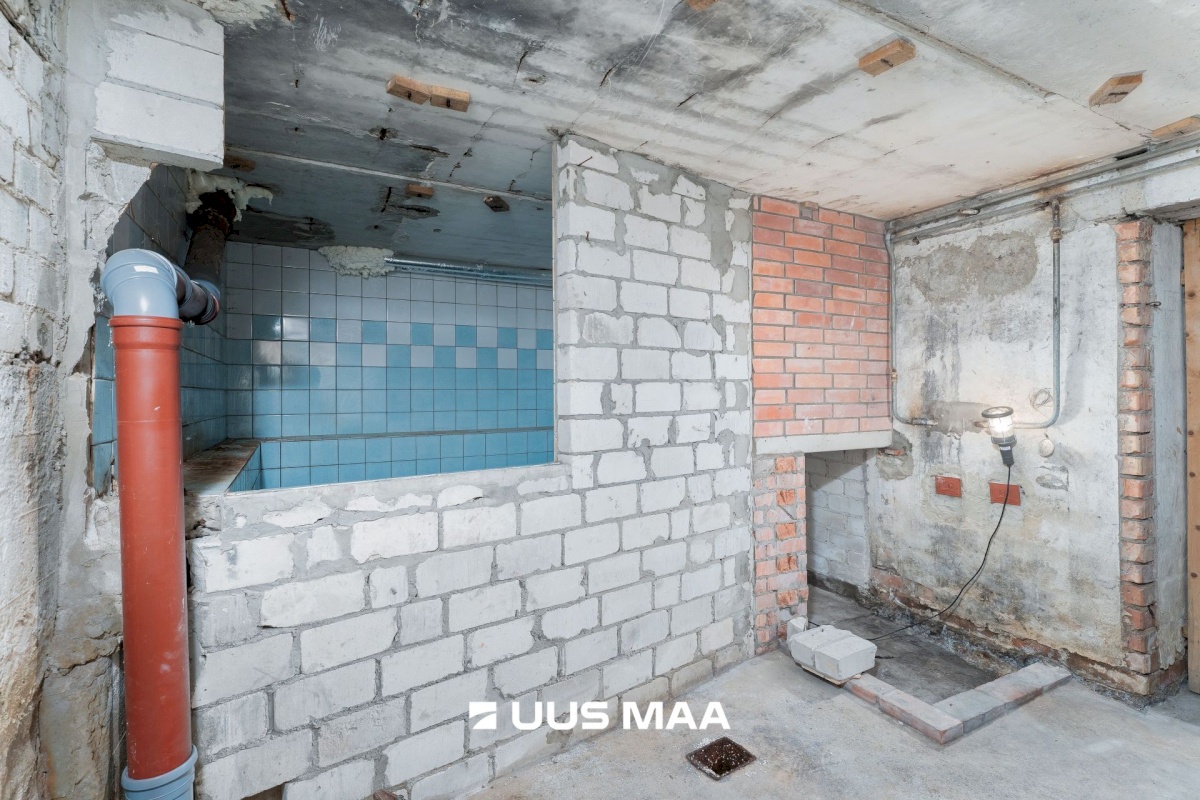 Põhja-Pärnumaa vald, Vändra alev, Posti 6