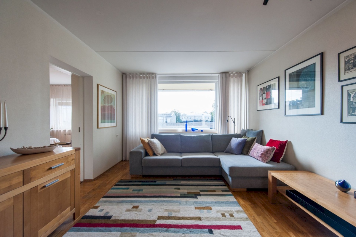 Tallinn, Kesklinna linnaosa, Torupilli, J. Kunderi tn 8