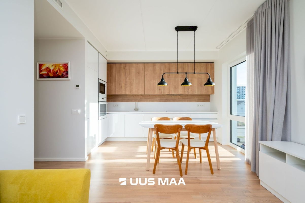 Tallinn, Mustamäe linnaosa, Kadaka, Kivinuka 4