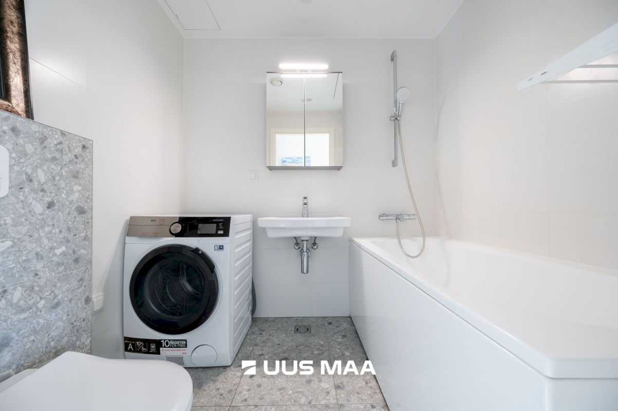 Tallinn, Mustamäe linnaosa, Kadaka, Kivinuka 4