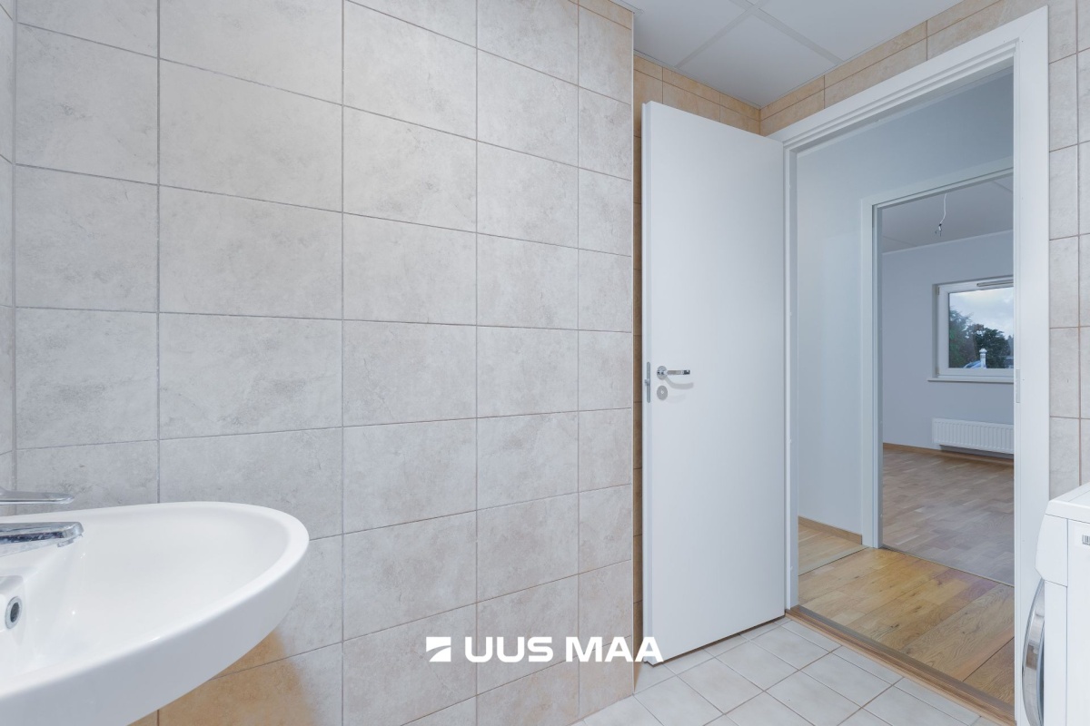 Pärnu linn, Paikuse alev, Pärnade pst 14