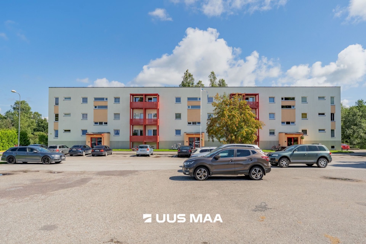 Pärnu linn, Paikuse alev, Pärnade pst 14