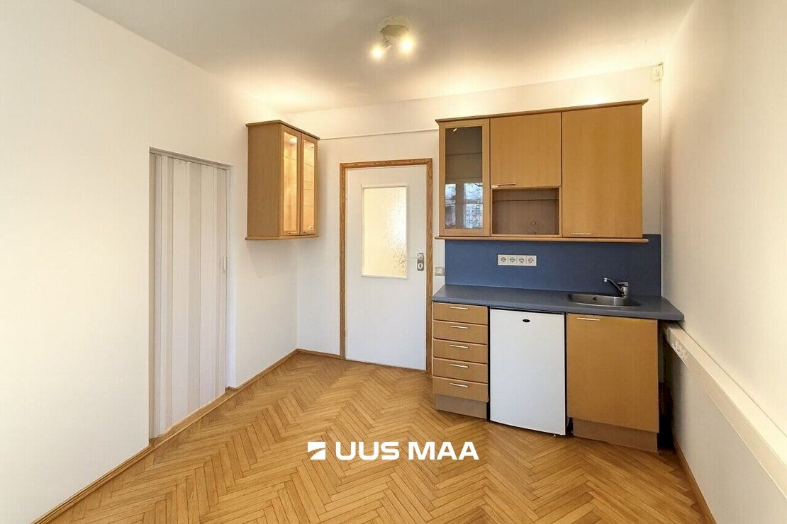 Tallinn, Kesklinna linnaosa, Kaarli pst 5